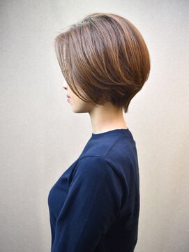 ヘアスタジオヘーフリヒ(HAIR STUDIO HoFLICH) ☆涼しげに夏を迎えたい方へ☆