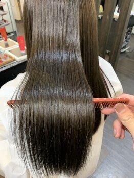 ヘアープロポーザー ラグ(hair proposer Leggu)の写真/【髪質改善/TOKIOトリートメント新導入】感動のうるツヤ体験♪美容のプロが選ぶ、最高級薬剤で極上美髪へ。