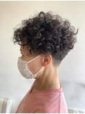 新宿ペネロープ】刈り上げショートスパイラルパーマ　担当 RYO