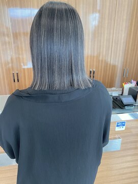 カッツ 駅家店(CUT S) 地毛ハイライトカラー〇