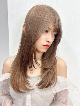 ハロー(...Hello) レイヤーカット くびれレイヤー ロングウルフ 顔周りカット