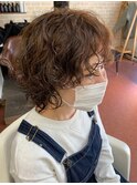 ショートボブ