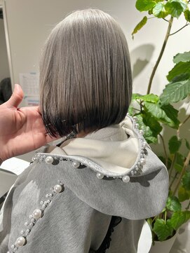 ギネス(Giness) メルティカラー フェミニンロング 似合わせカットウェーブ