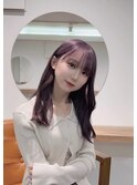 大人かわいいくびれミディラベンダーインナーカラー