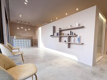 ≪TERRA ｂｙ LeVert≫　LeVertの姉妹店。各務原市、蘇原駅徒歩3分。髪質改善×全席個室×マンツーマン♪