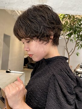 トゥナ(Tuna) ショートパーマ