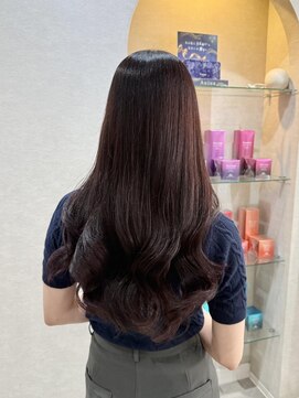 カラークチュール(Color Couture) ミディアムヘア/暗めカラー/デザインカラー/縮毛矯正/くびれヘア