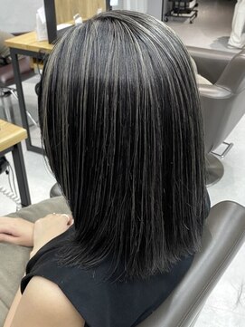 シャルムバイケンジ(Charm.by KENJE) 暗めカラーグランマッシュデザインカラー髪質改善20代30代有楽町