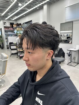 ジュール メンズ 大分(Joule men's) フェザーパーマ/テーパーフェード/マレットヘア/[大分駅]