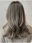 デザインカラーレイヤーカットウェットヘアオリーブベージュ白髪