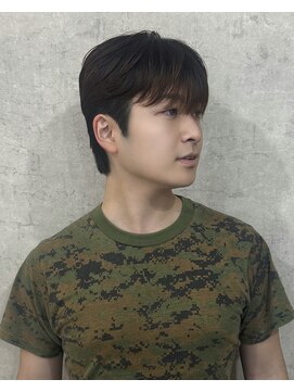 エイル 北堀江(Eir) 韓国シースルーマッシュ 毛流れ 韓国アイドルヘア カルマパーマ