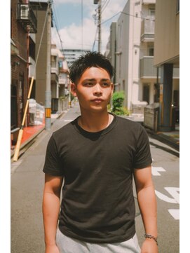 ラフカッターズ 立川店別館 スパイキーショート【立川/理容室/床屋/顔剃り/シェービング】