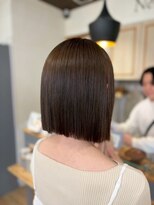 ネオリーブ クーロ(Neolive curro) タッセルボブ×髪質改善カラー 縮毛矯正/酸性ストレート 丸形