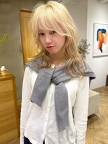ローレン(LOREN) カット,カラー(名駅/名古屋駅/イヤリングカラー/ブリーチ/)