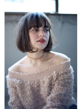 ラべリー 池袋(LOVELEY) 切りっぱなしボブ　ヘアカラー　【池袋】