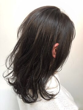 ミラバイグリーン(Mira by green) 【担当JUN 】大人かわいいx黒髪xマーメイドアッシュ #1