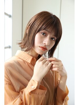 エクリフルール(equri fleur) イルミナベージュカラー　ストレートボブ