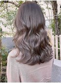 ラテカラー×アーモンドミルクラテ【Ellen新宿】