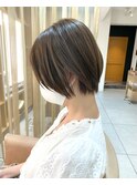 ４０代５０代くびれショート