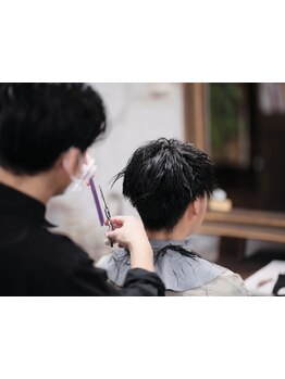 【カット￥4500】9:30～21:00営業だから仕事帰りにも◎どんなスタイルもお気軽にご相談ください！