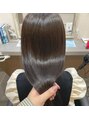 エイチ(H) 自然でうるうるツヤツヤになれる髪質改善が得意です!