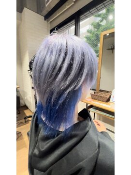 ビスイル 秋葉原店(Vis ill) ウルフ/インナーカラー/ブルー/バイオレット/メンズ/ハイトーン