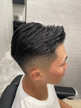 アントレース 東池袋店(UNTRACE) フェードツーブロック　池袋【メンズ/バーバー/理容室】