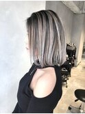 ハイライト　レイヤー ショートヘア　ボブ　くびれレイヤー 