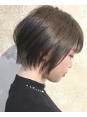 ショートボブ×グレイアッシュ