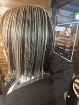 ゼニス(Zenith)&nbsp;外ハネボブハイライトカラー