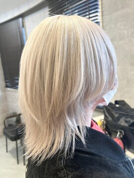 ルーブ トウキョウ(Loob. TOKYO) 池袋ハイトーンカラーミルクティーベージュブロンドシルバー韓国