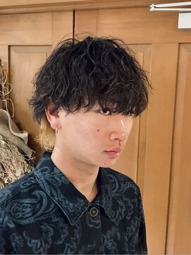 エメン(EMEN) マッシュウルフウェーブパーマ