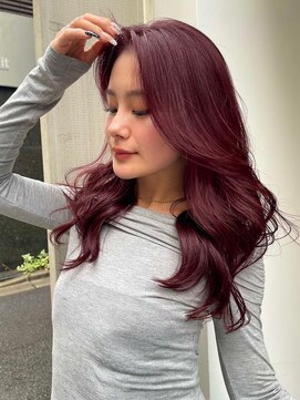 ノラギンザユー(NORA GINZA/U) 顔まわりカットレイヤーカット暖色カラーボルドーカラー赤髪
