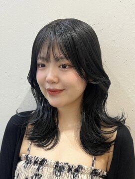 シド 表参道(s.i.d) ヨシンモリ/ダークアッシュカラー/韓国レイヤーカット