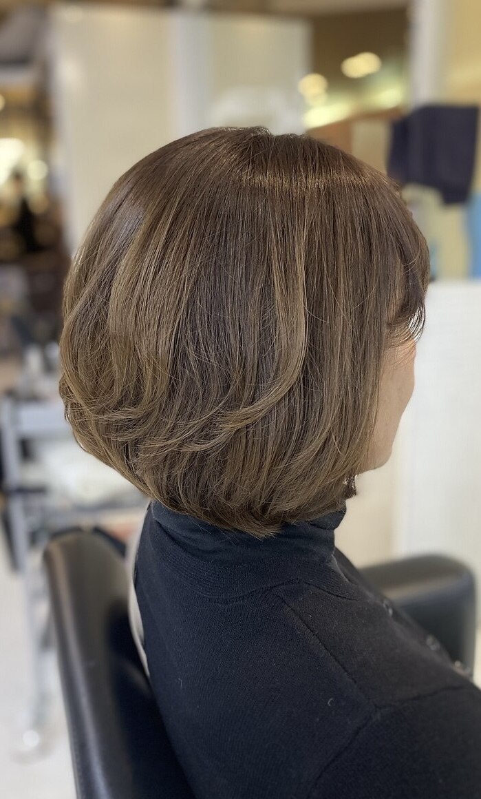 【大人女性の悩み解決】白髪ぼかしカラー+骨格補正カット 
