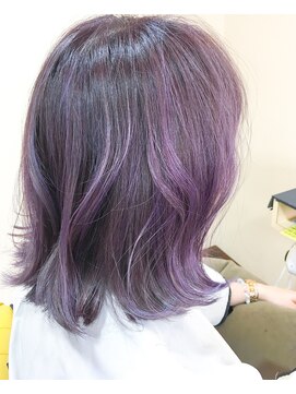 イソラブル(ISOLA-blu) 【極細ハイライト】ラベンダーグラデーション×ボブ