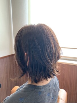 ヘアーデザインシンプル(Hair design Simple) 【耳掛け×ショート】外ハネショート