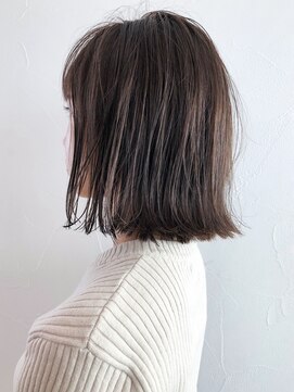 アイティーバイアルバム 松戸店(IT by ALBUM) シアグレージュ切りっぱなしボブ_ビタミンカラー_ba364521