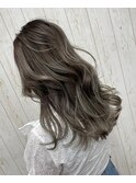シルバー系バレイヤージュ