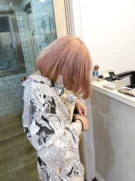 ハビット (habitt) 【habitt】コーラルピンク×内巻きボブ