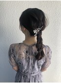 ポニーテール 2つ 編みおろし シンプル ナチュラル ヘアアレンジ