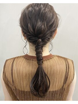 ローウェ 京都四条河原町(Louwe) タイトポニー 編み下ろし ヘアセット 結婚式セット