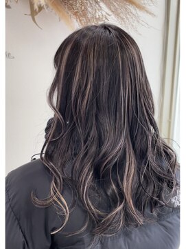 シルエット 美容室 コントラストハイライト　八戸20代30代40代50