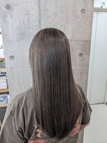 トゥーミー(to mee)&nbsp;白髪ぼかしハイライト+セピアグレージュ♪【新田】
