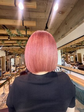 トゥルース 獨協大学前店(Hair&Make TRUTH) 艶ピンクカラー