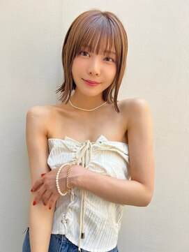 メーヴェ(Mowen) mowen 南堀江 切りっぱなし×グレージュカラー×艶髪×外ハネ