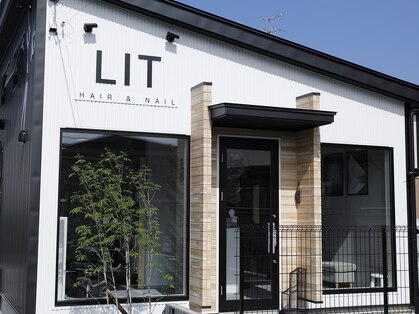 リット(LIT)の写真