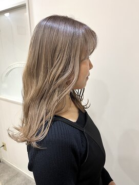 フィールルーチェ(Feel luce) ミルクティーベージュ