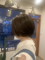 ブルペン(BULLPEN) ショートボブ/オリーブベージュ