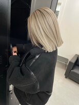 キング 梅田(K!ng)&nbsp;縮毛矯正髪質改善ハイライトレイヤーカット梅田美容室エクステ